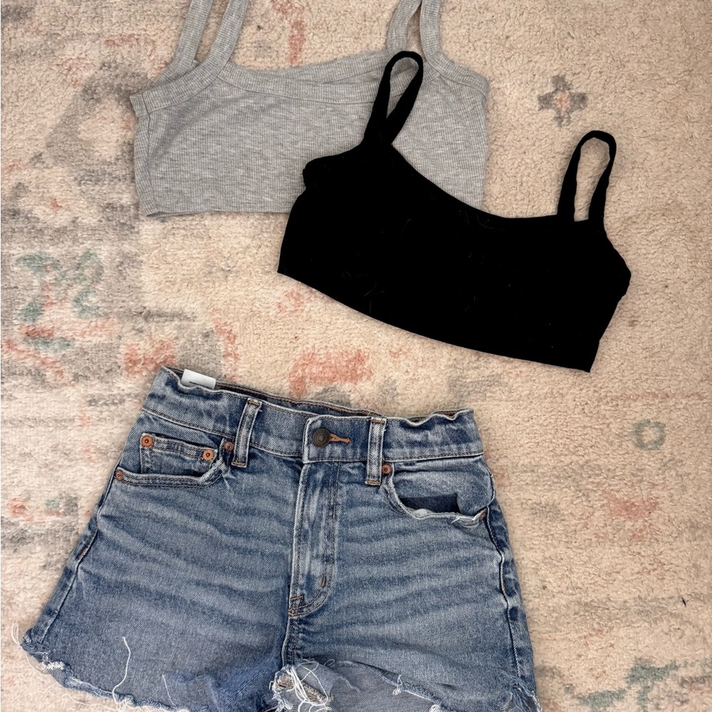 Women's Gray and Black Crop Tops